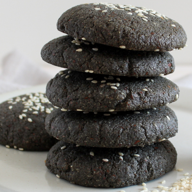 Black tahini cookies
&ndash; The LittleOak Company Global